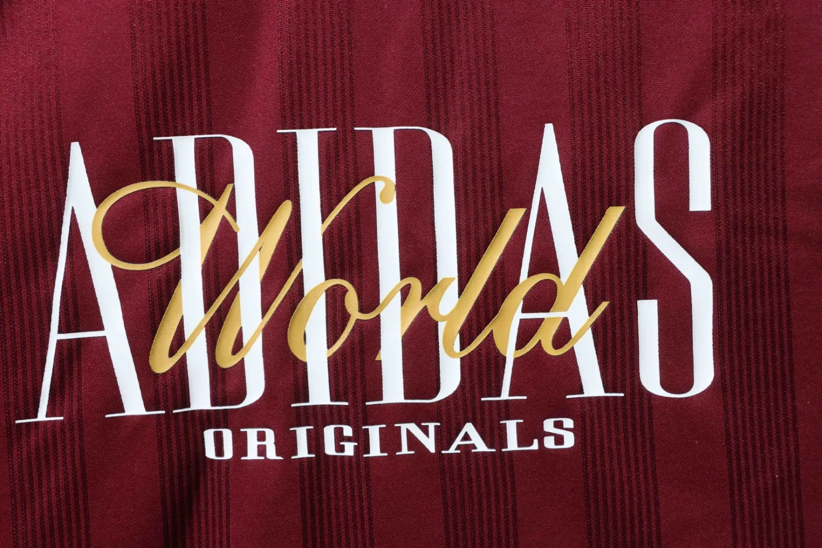 Adidas-Markenlogo