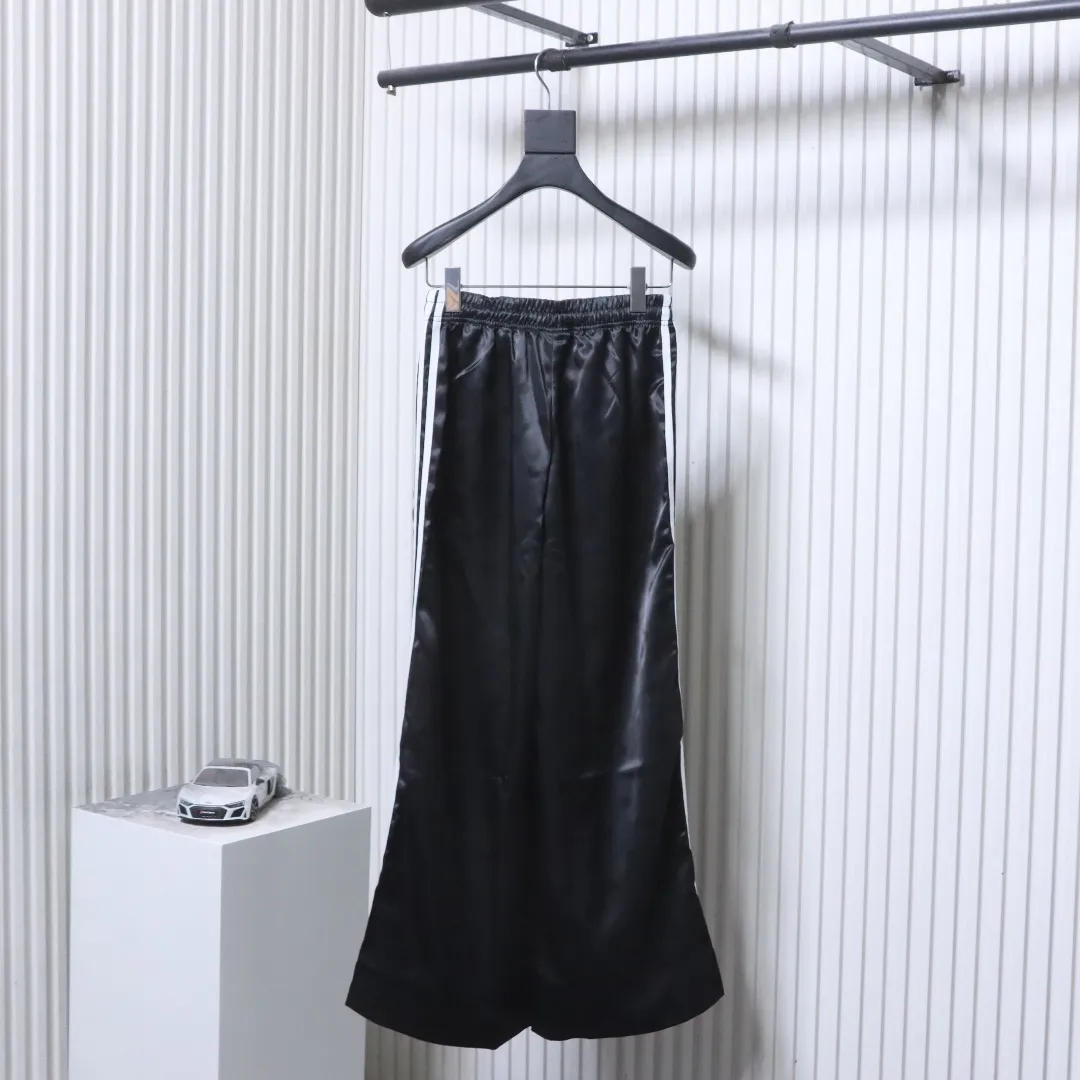 Adidas Rückansicht Schwarz
