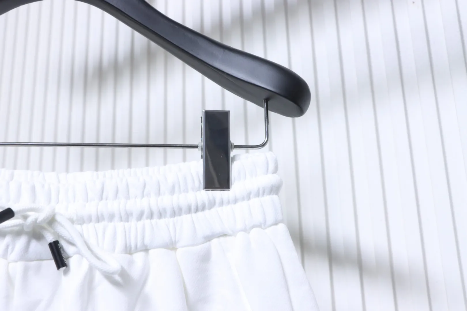 Burberry Taillenlinie abgewinkelt