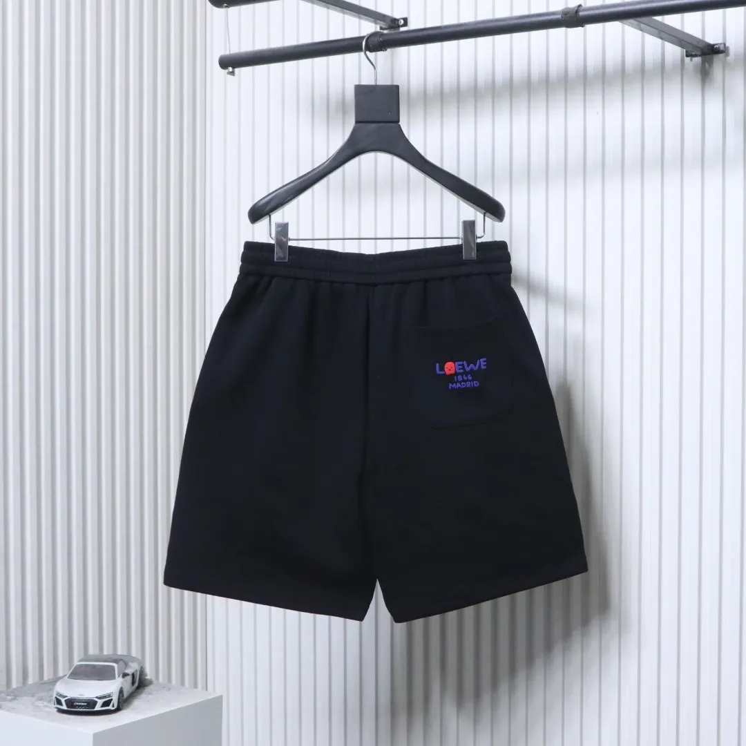 Loewe Rückansicht Schwarz