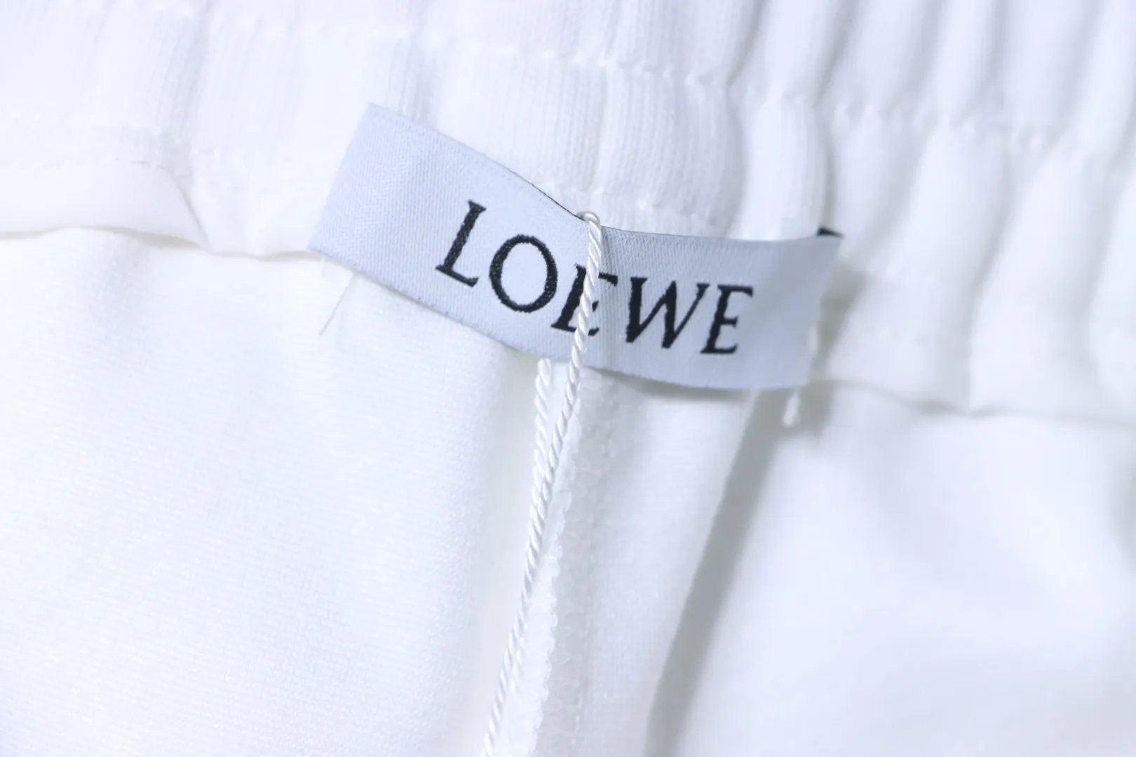 Loewe Markenlabel