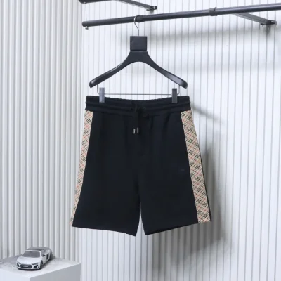 Burberry Vorderansicht Schwarz
