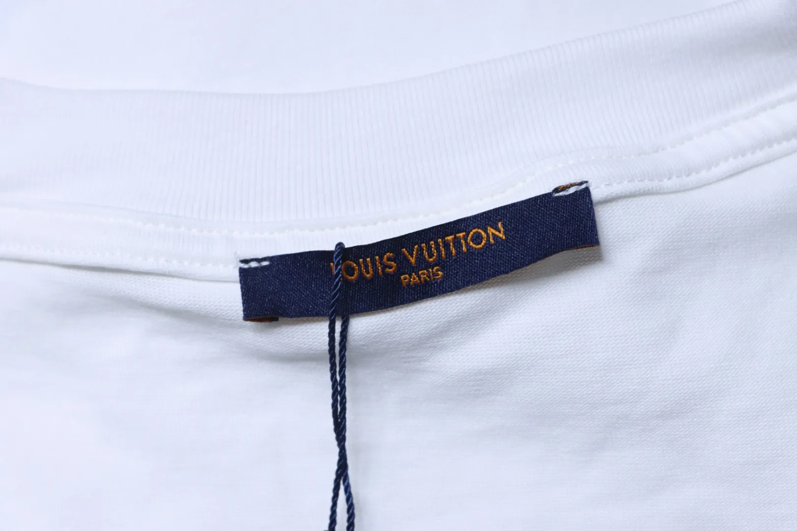Louis Vuitton Markenetikett