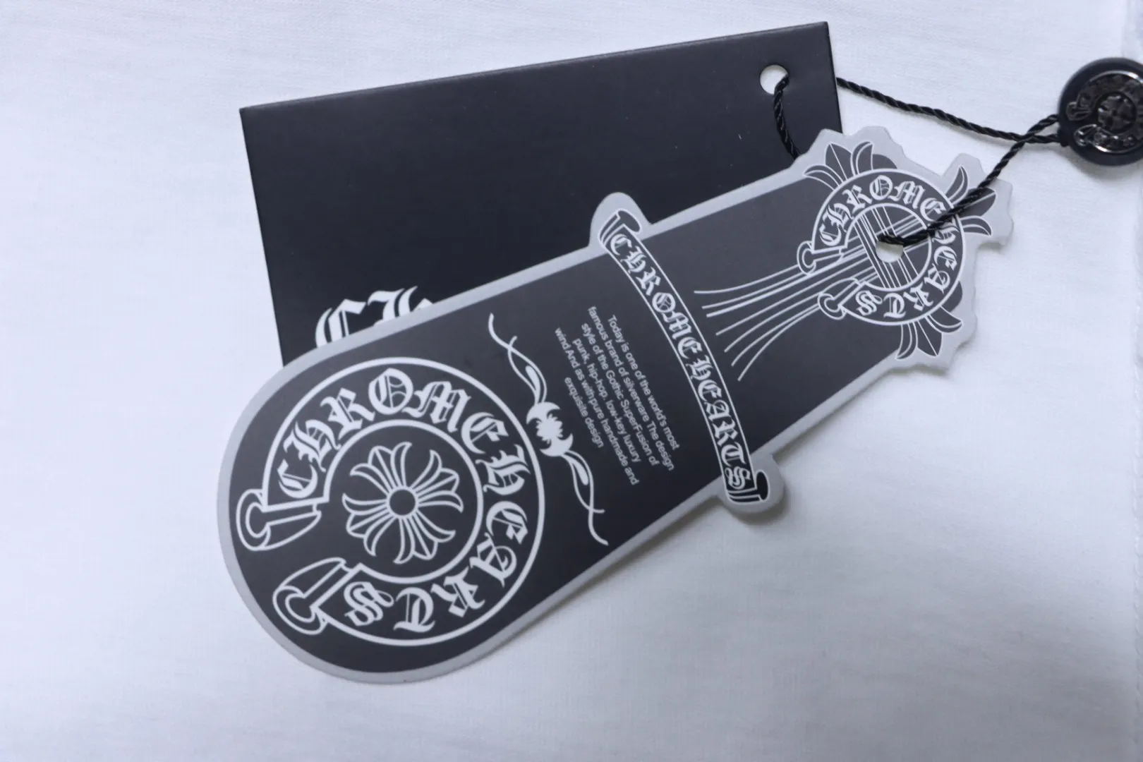 CHROME HEARTS Hangtag