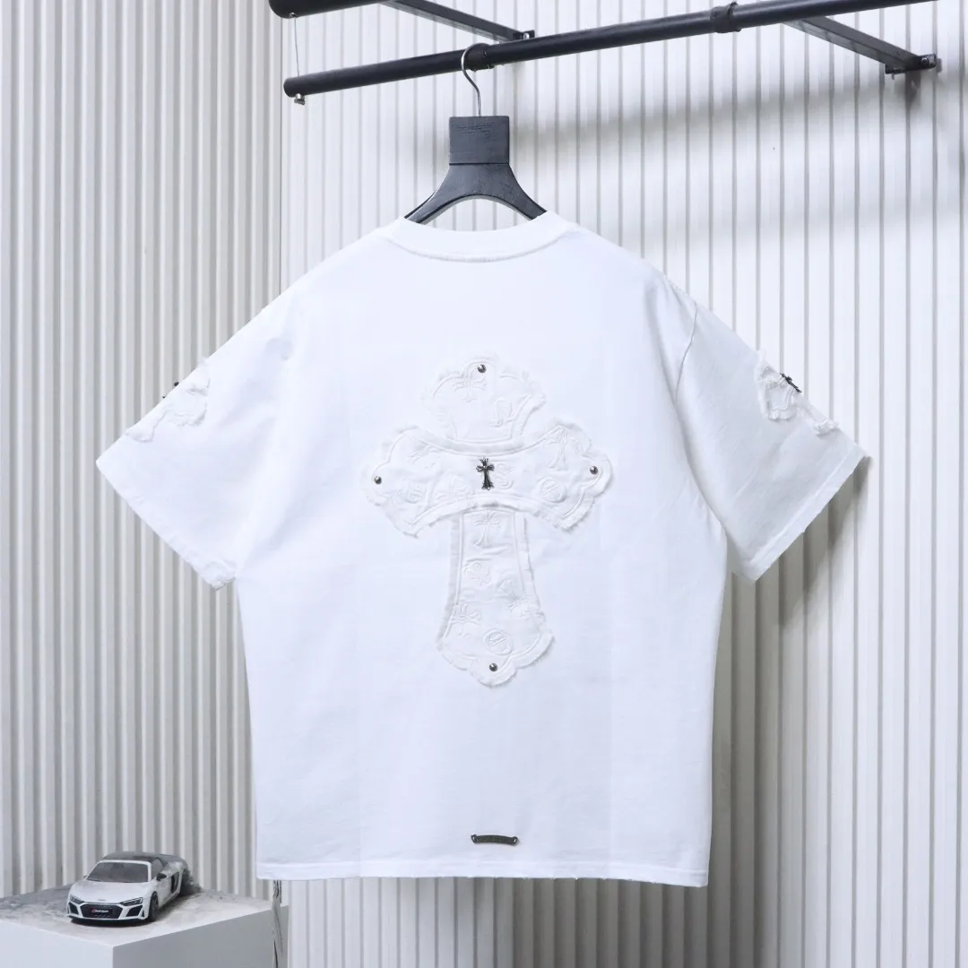 CHROME HEARTS Rückansicht weiß