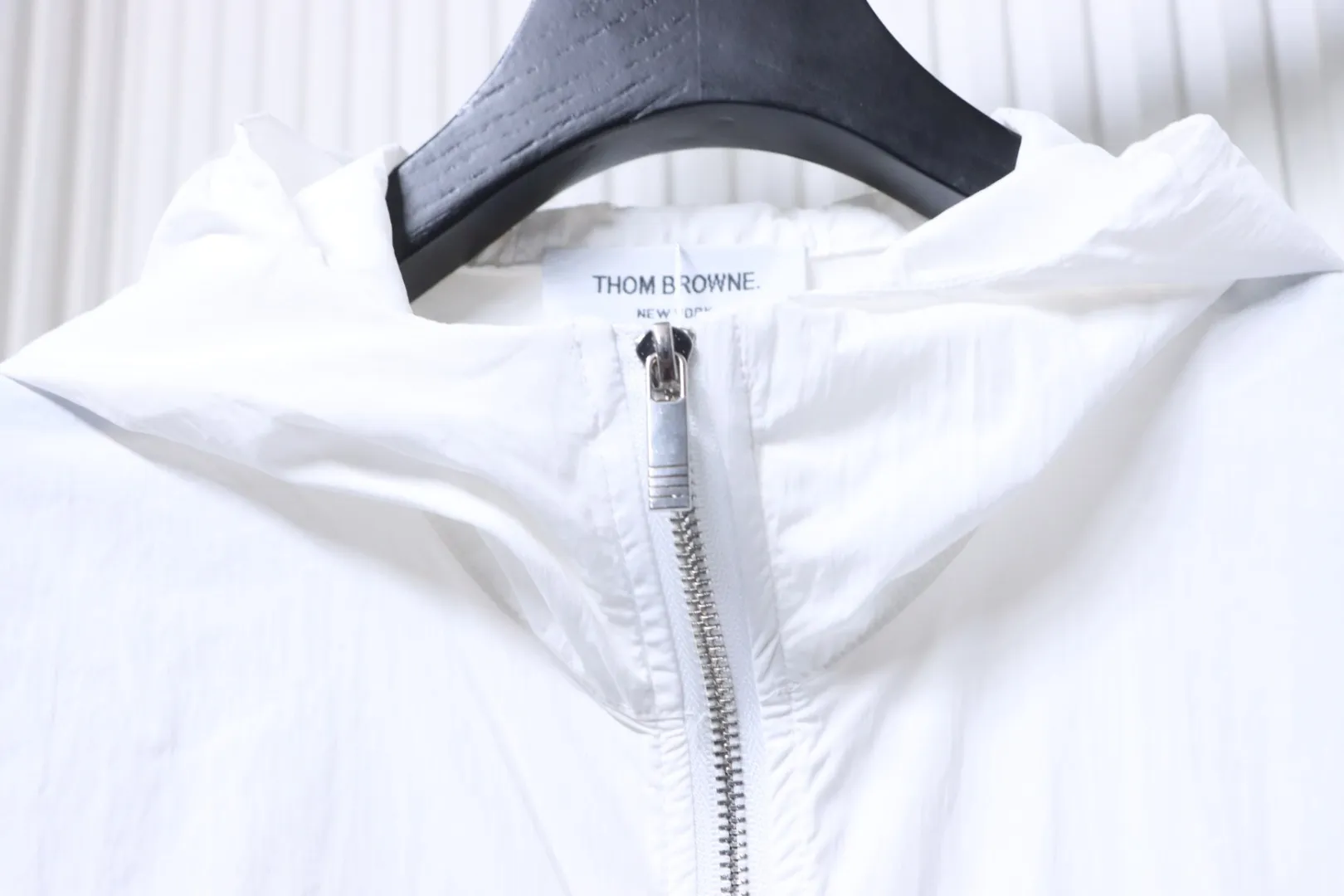 THOM BROWNE Reißverschluss