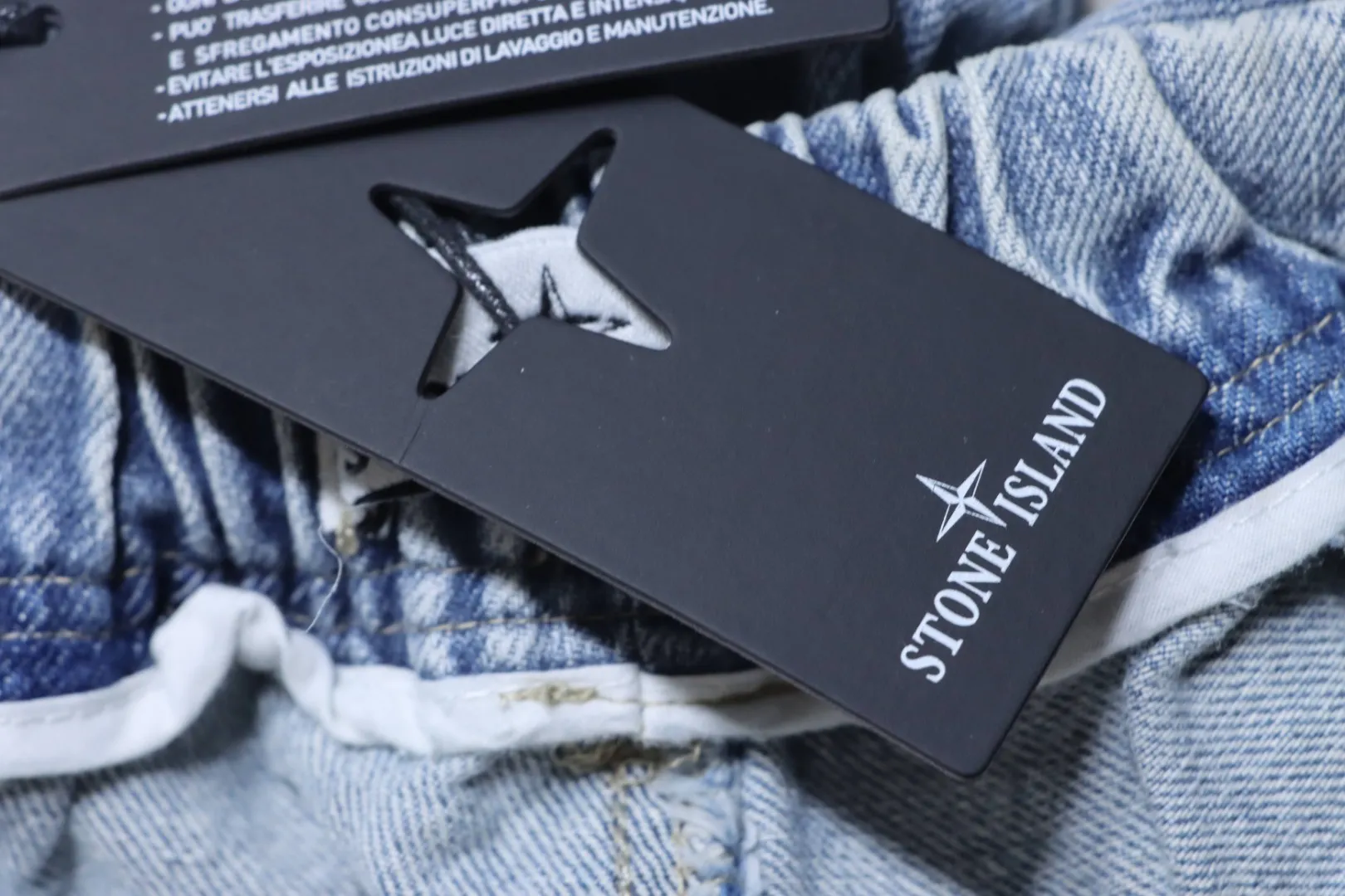 Stone Island – Hangtag