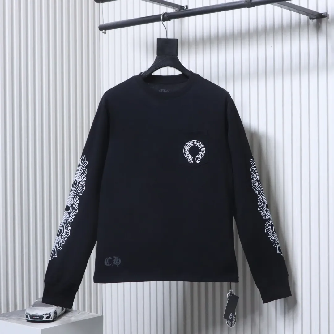 Chrome Hearts Vorderansicht Schwarz