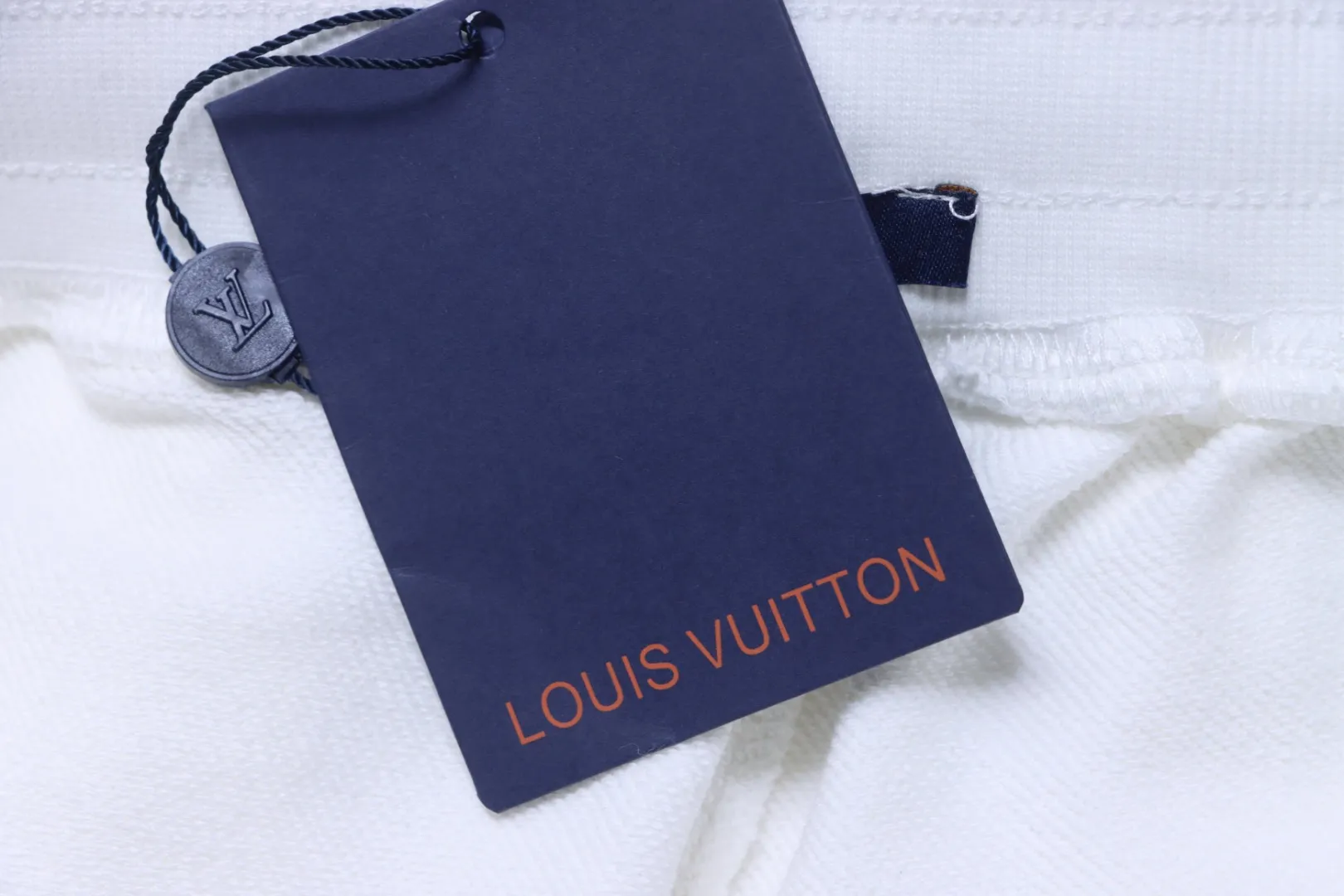 Louis Vuitton Hangtag