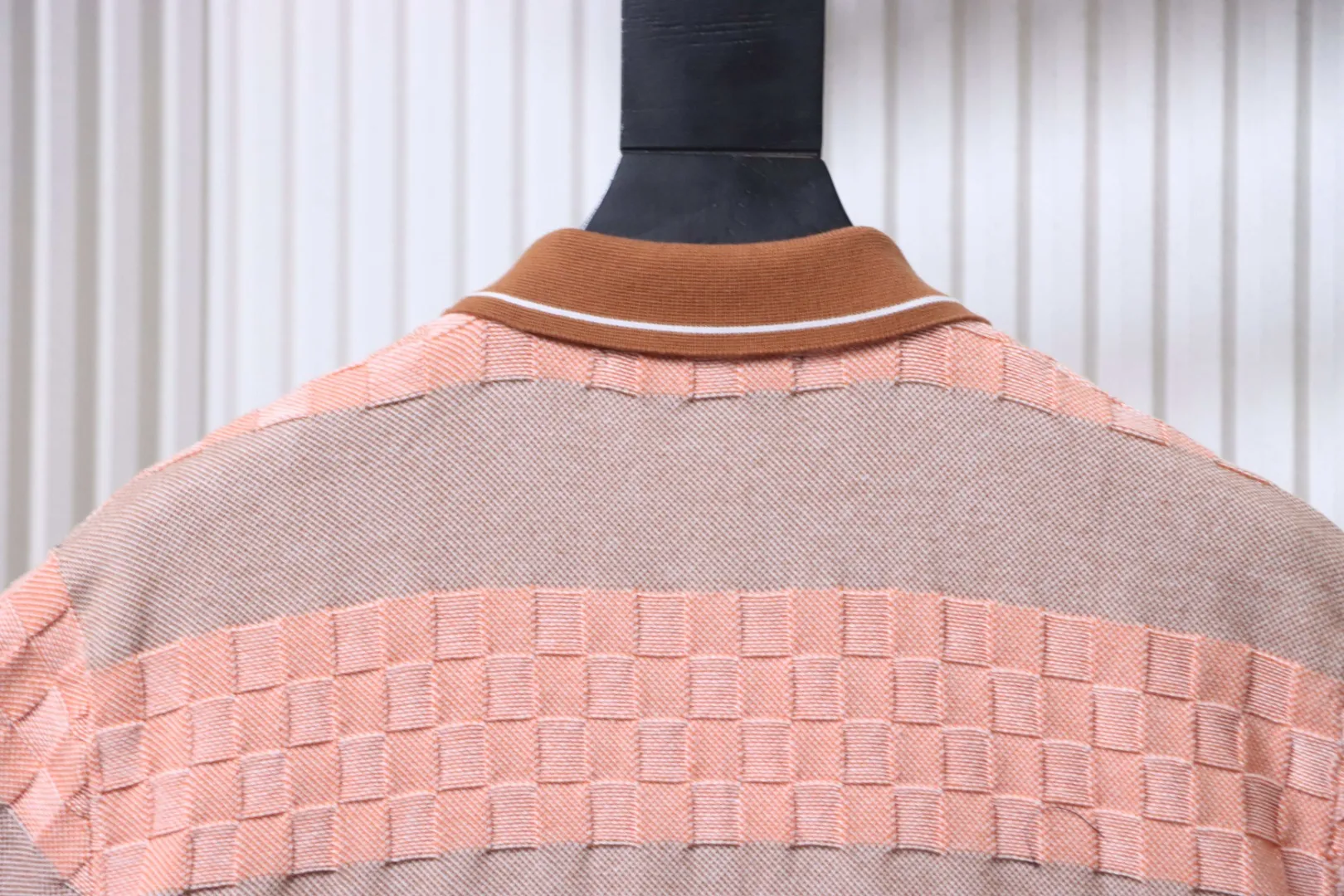 Louis Vuitton Hinterkragen
