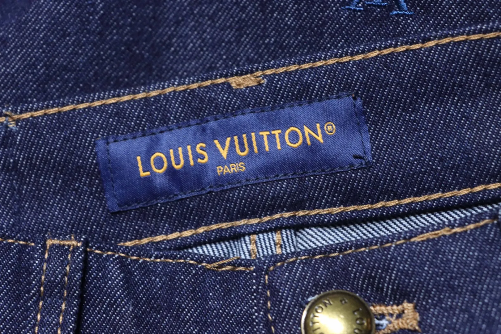 Louis Vuitton Markenlabel