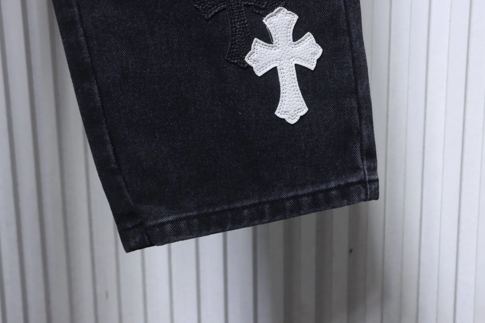 Chrome Hearts -Saum