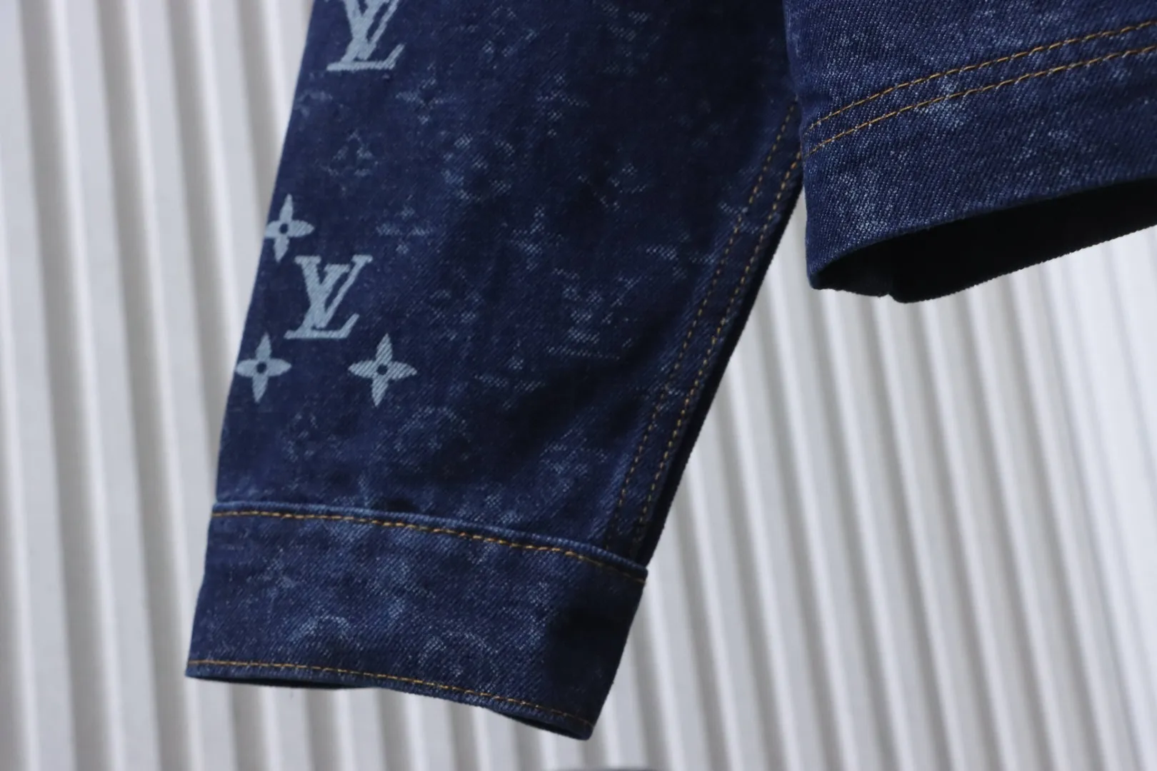Louis Vuitton Ärmel
