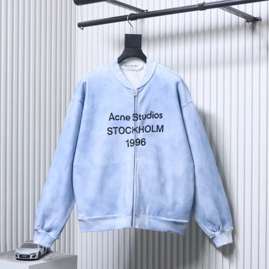Acne Studios Vorderansicht Hellblau