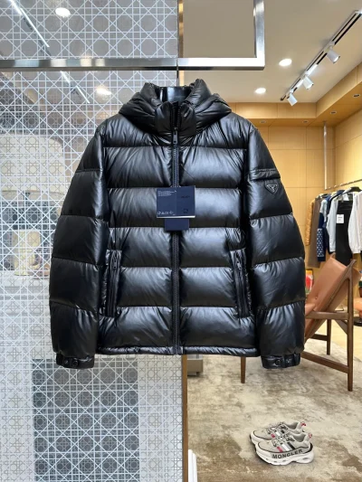 Prada-Vorderansicht