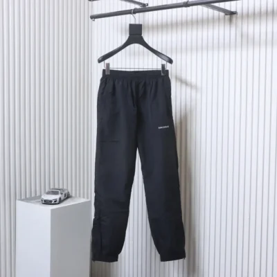 Balenciaga Vorderansicht
