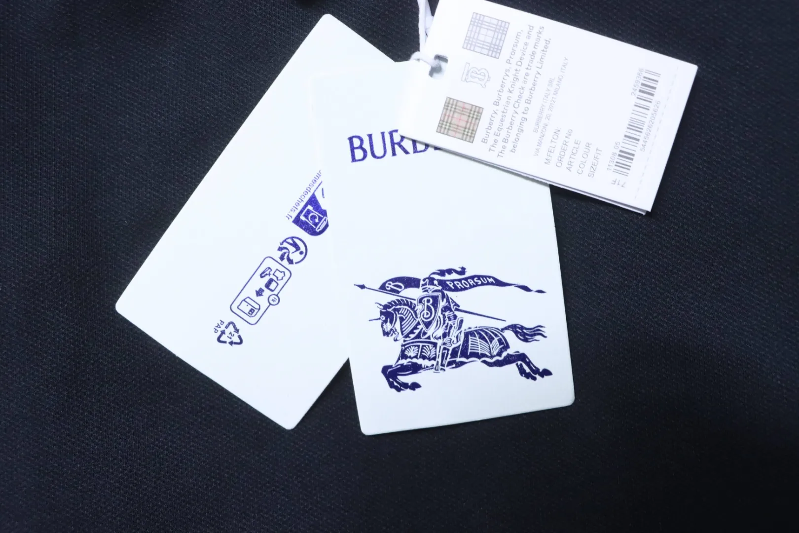 Burberry-Hangtag