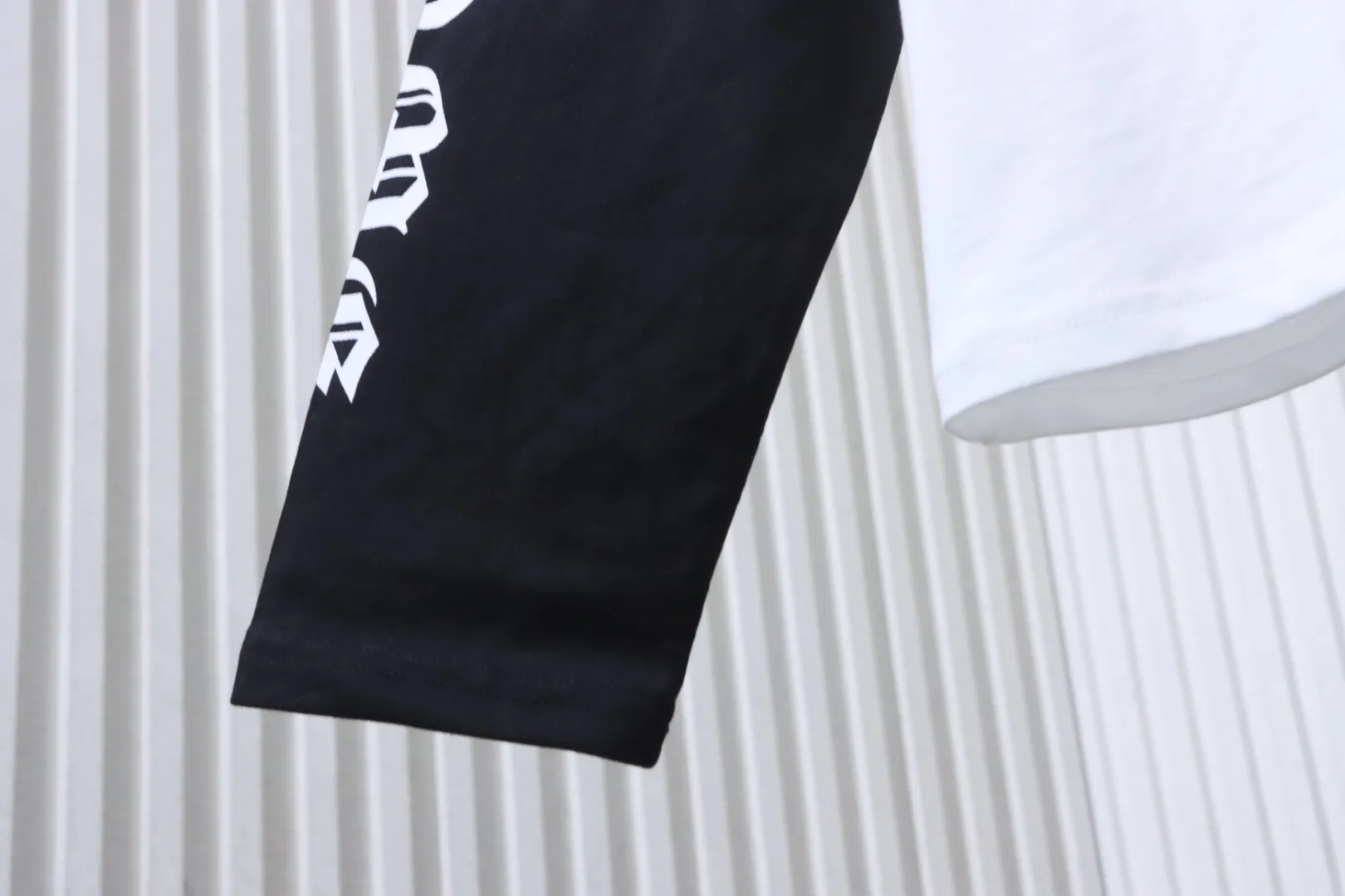 Chrome Hearts Ärmel