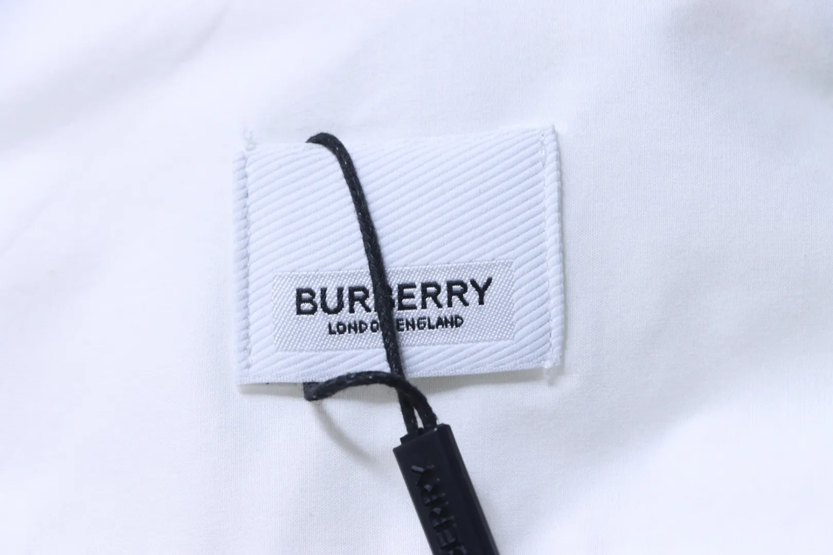 Burberry-Markenetikett