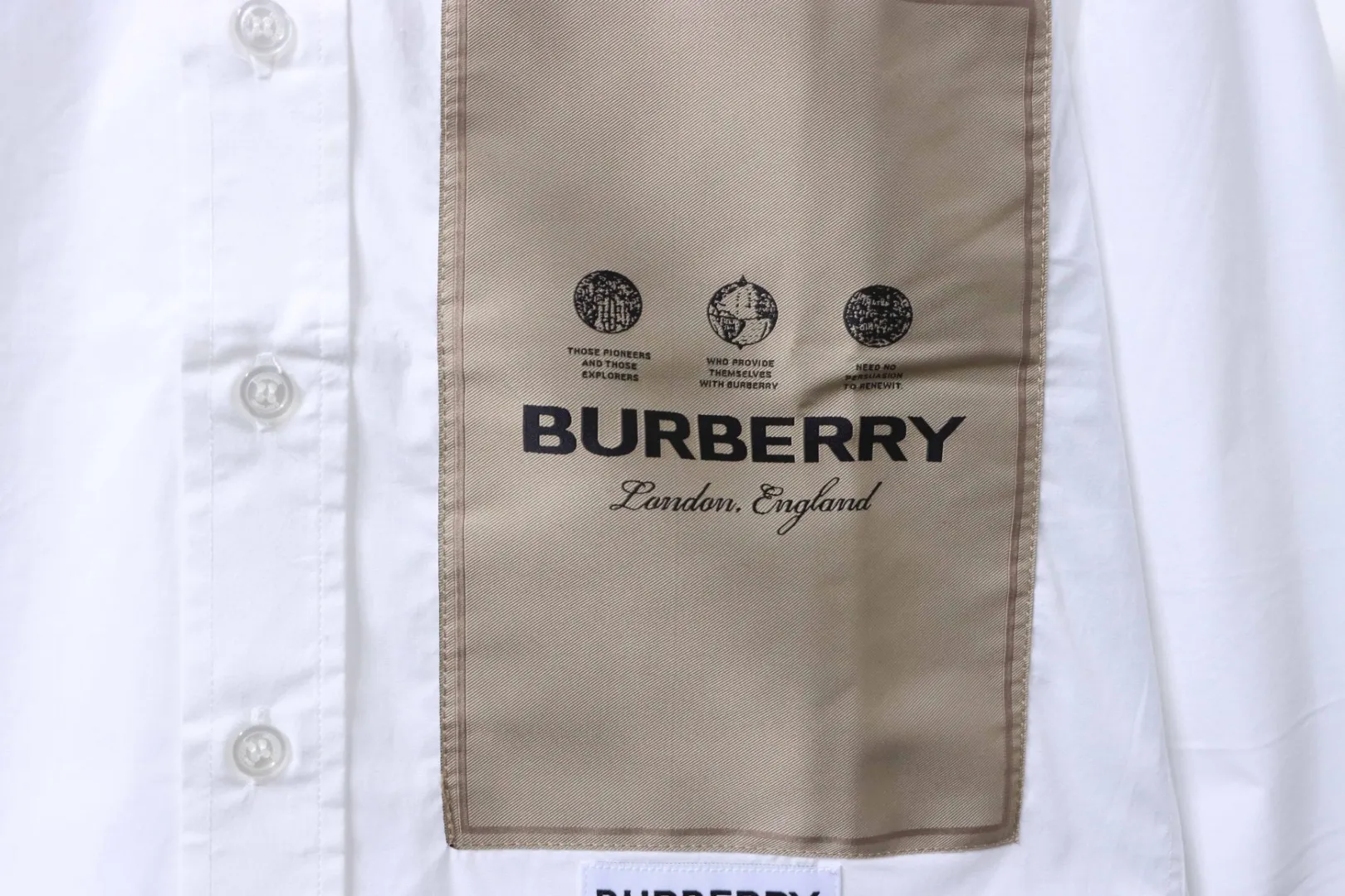 Burberry Hangtag