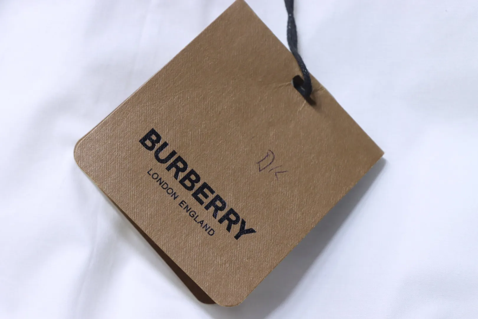 Burberry Hangtag