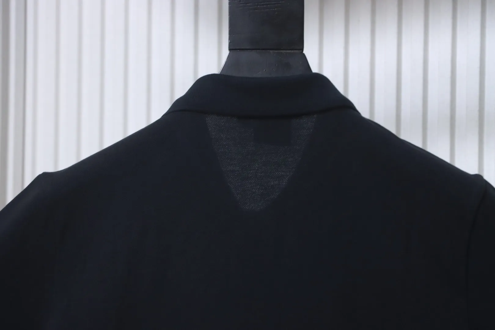 Dior-Hinterkragen