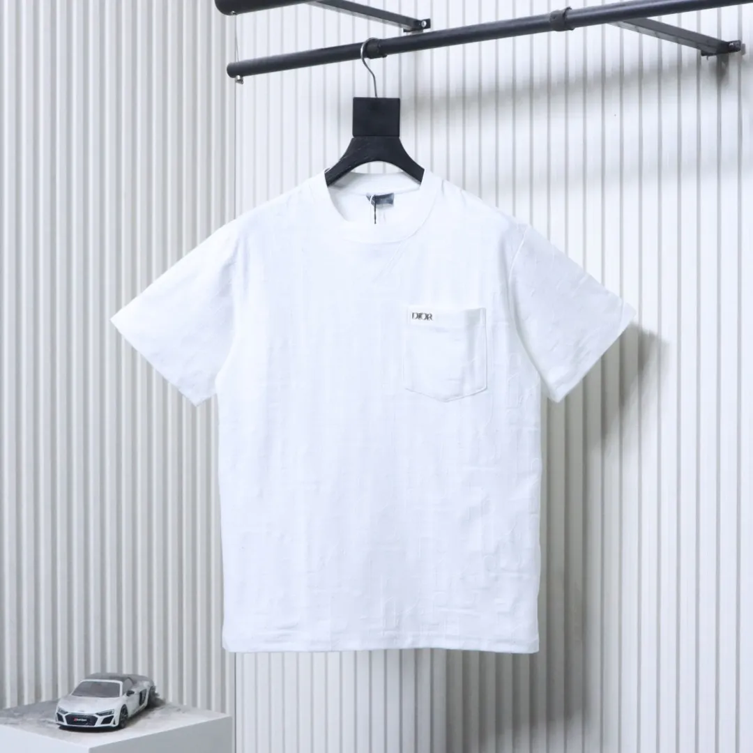 Dior Vorderansicht Weiß
