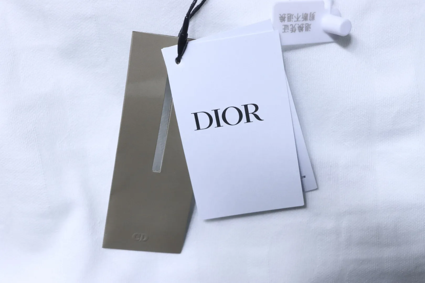Dior Hangtag