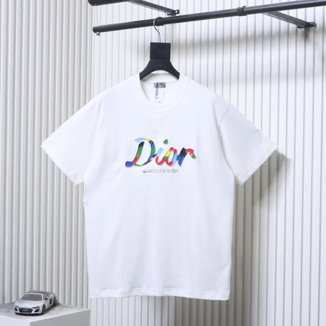 Dior Vorderansicht Weiß