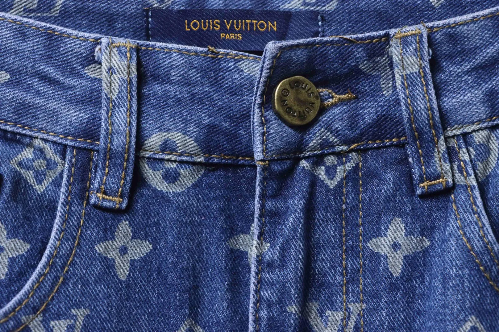 Louis Vuitton Knöpfe