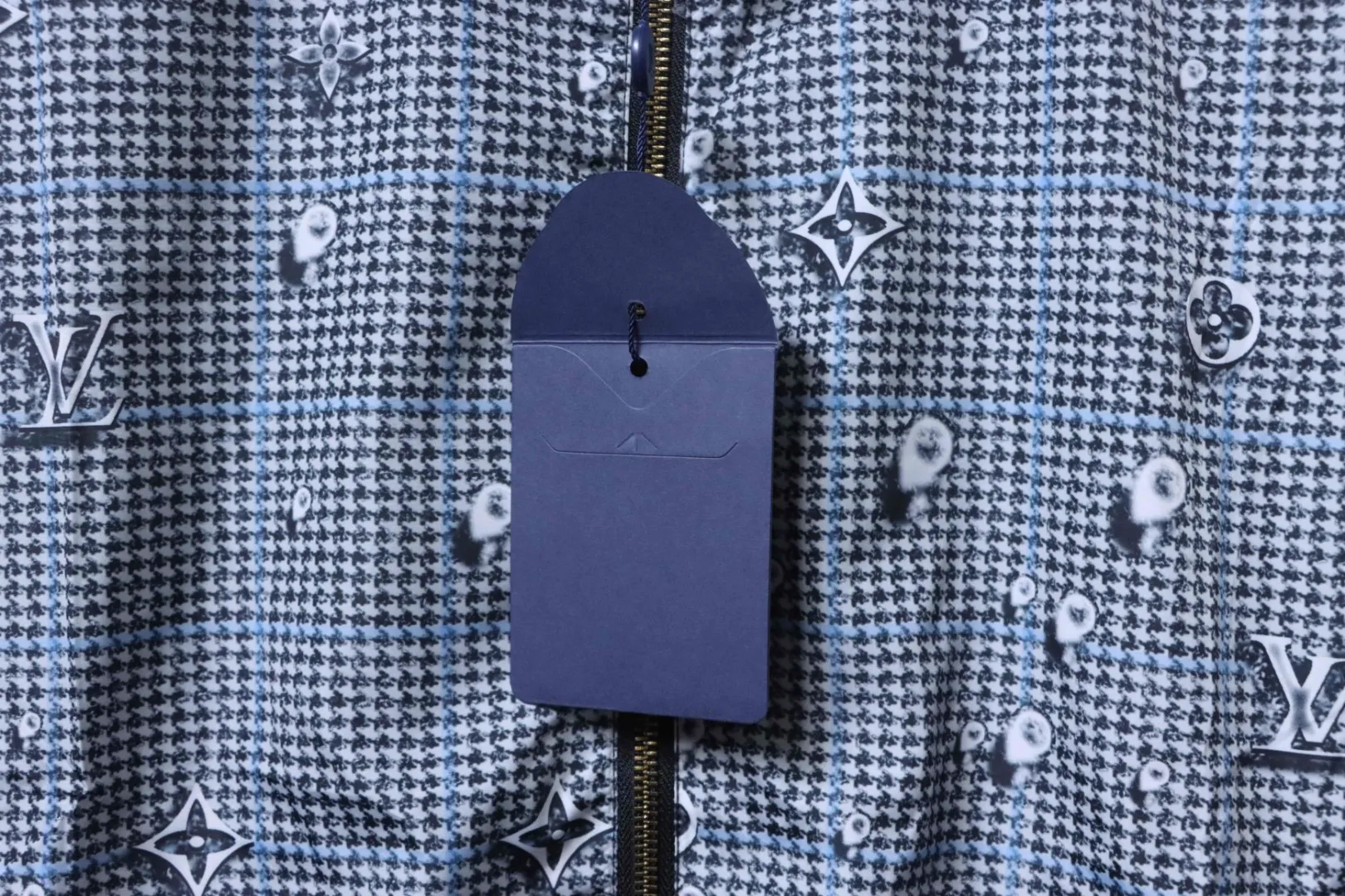 Louis Vuitton Hangtag