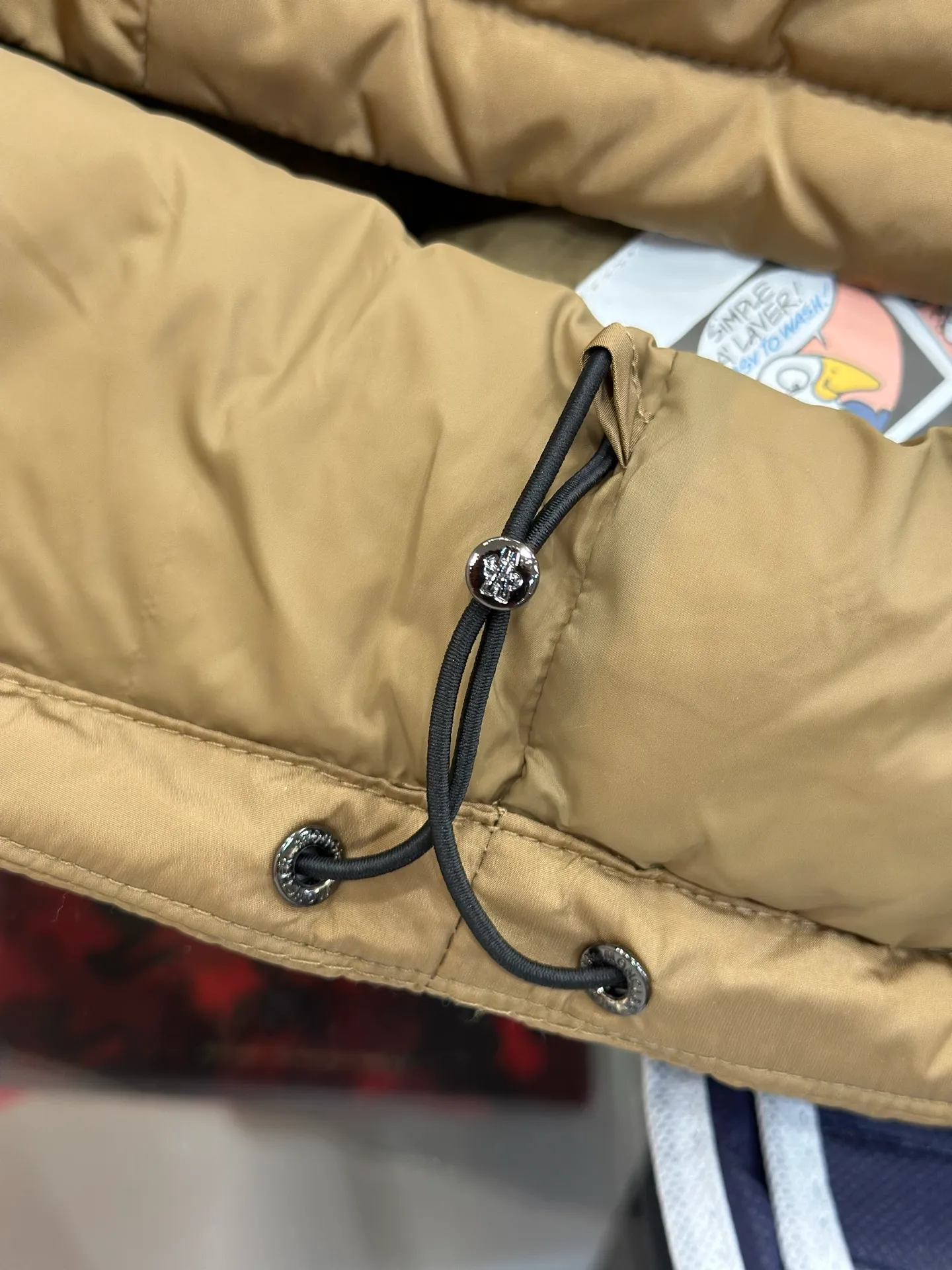 Moncler Kordelzug