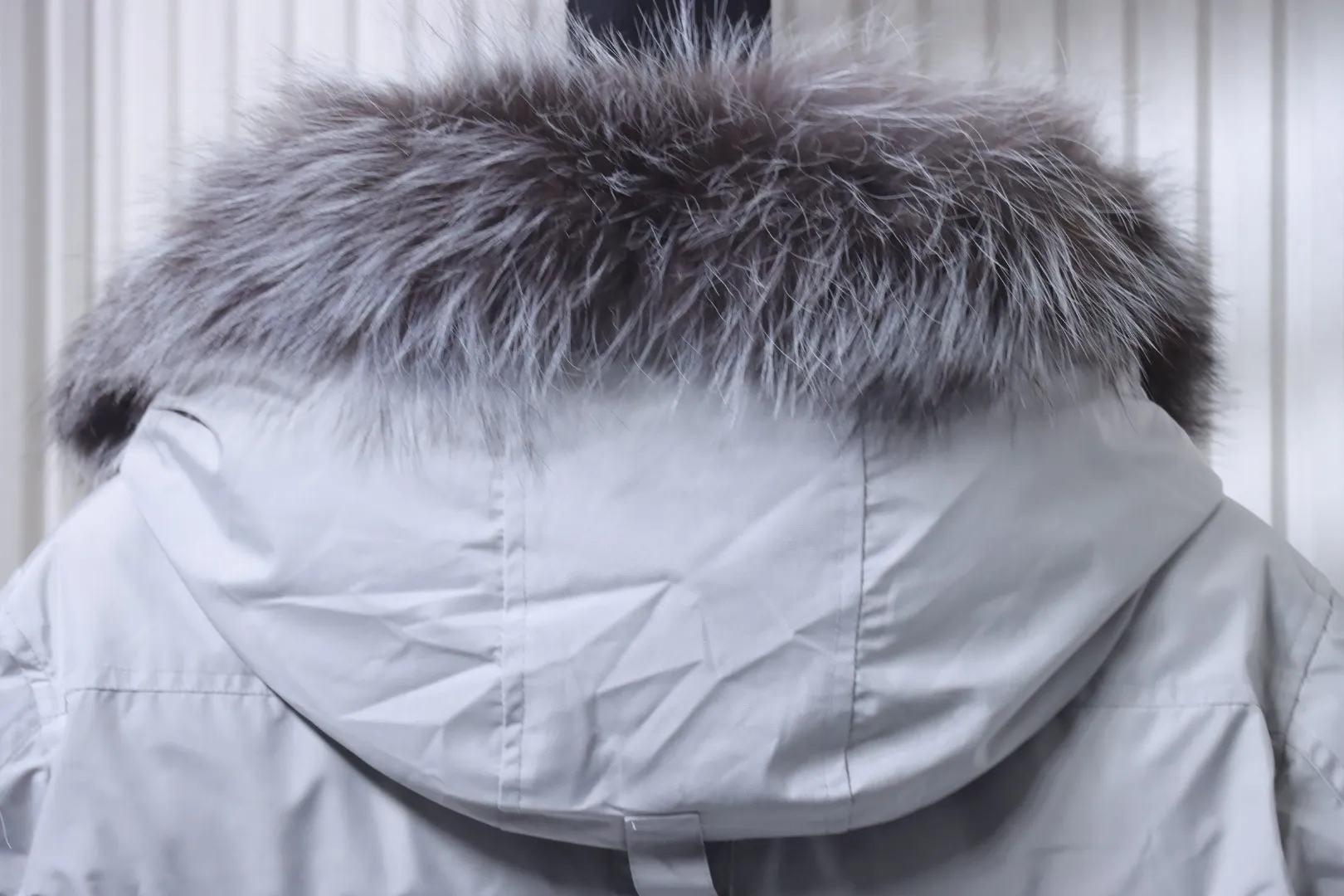 Moose Knuckles Hinterhalsband