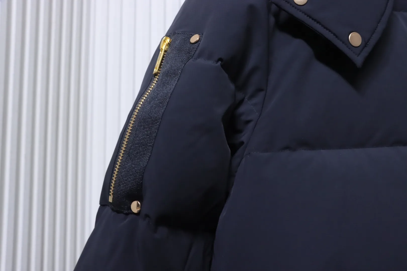 Moose Knuckles Details zur Ärmeltasche