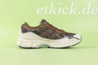 ASICS GEL-NYC Sneaker in „Brown Storm“ und „Black Coffee“