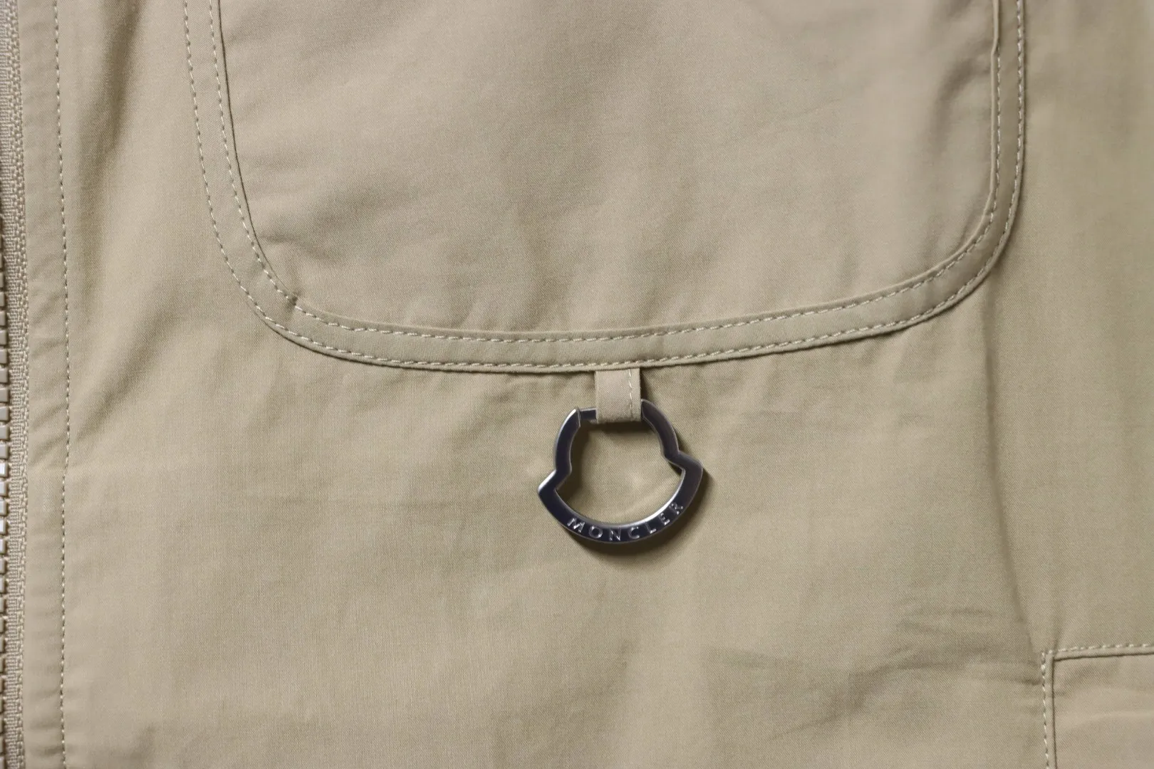 Moncler-Details