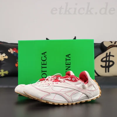 Bottega Veneta Orbit Flash Low-Top-Sneaker aus Lammleder (Weiß-Rot)