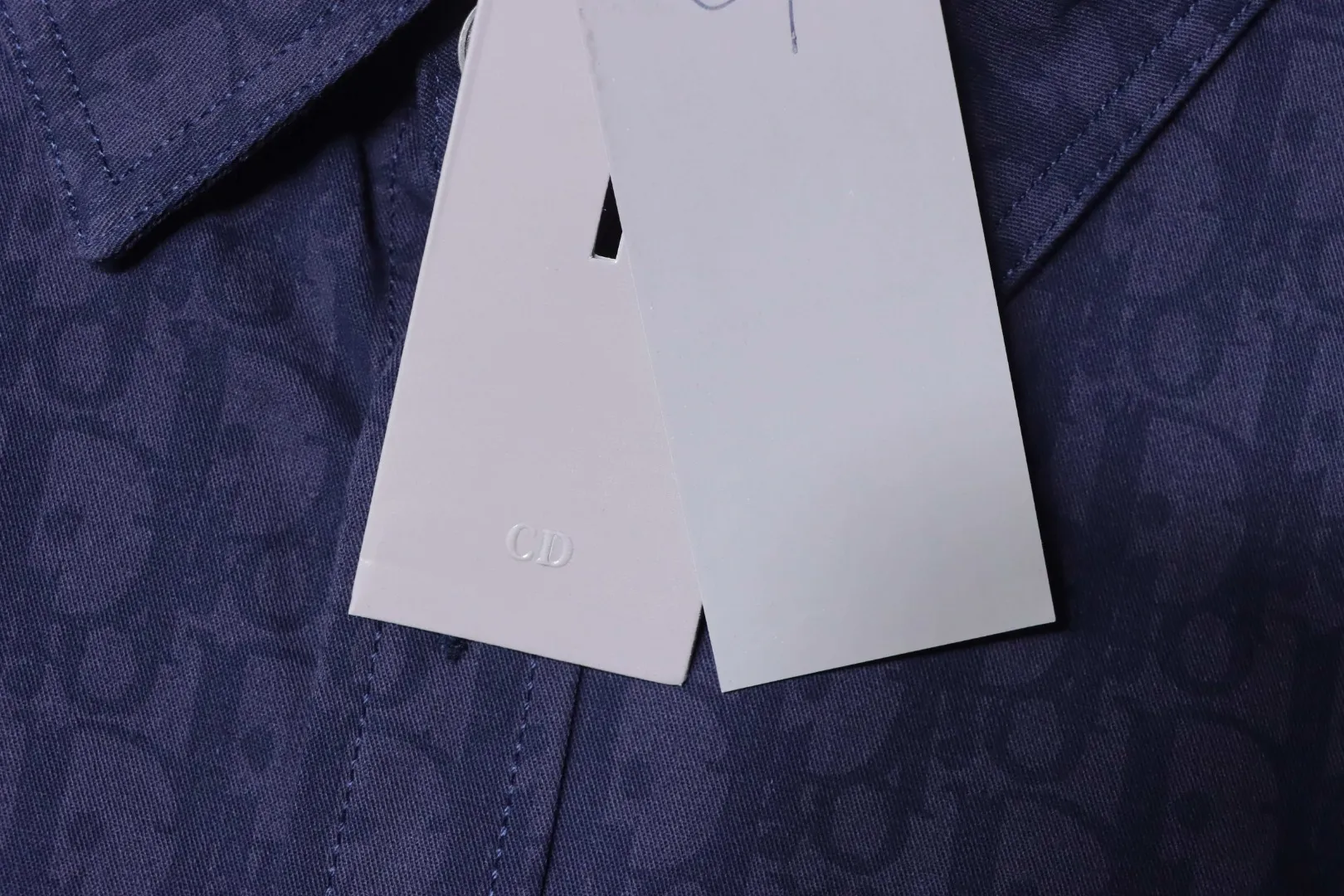 Dior – Hangtag