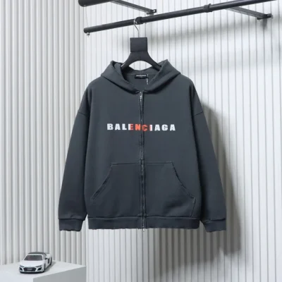 Balenciaga Vorderansicht Dunkelgrau