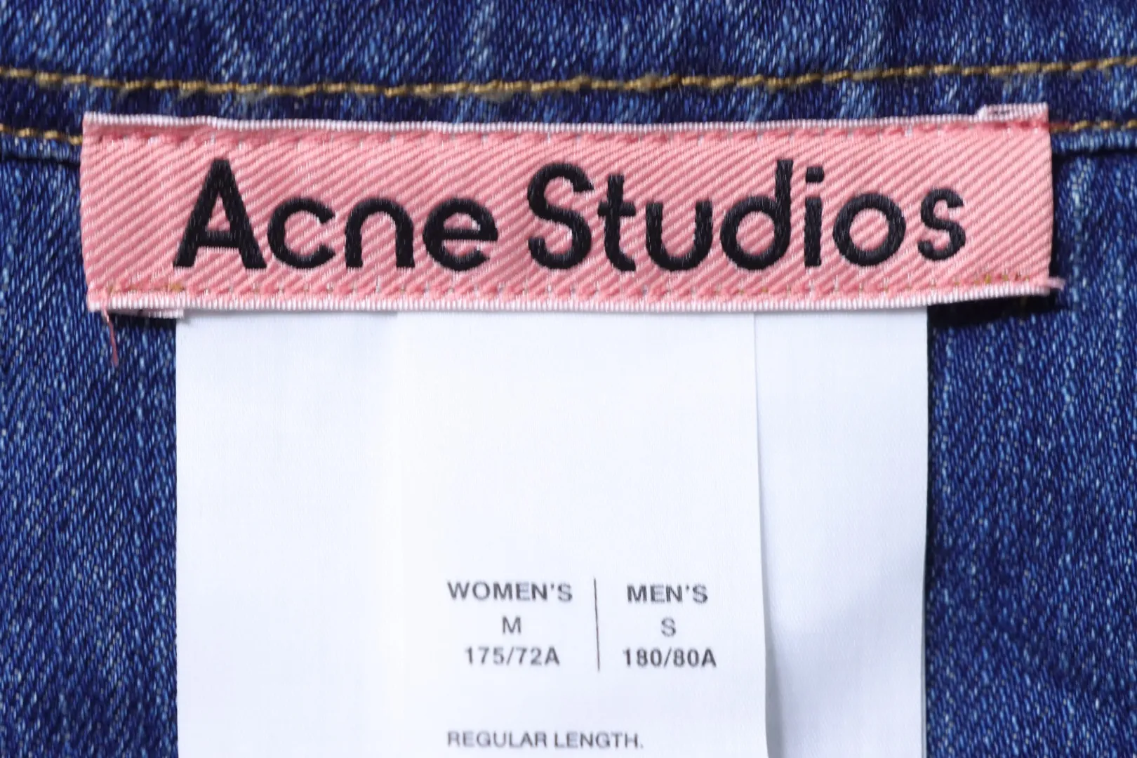 Acne Studios – Markenlabel