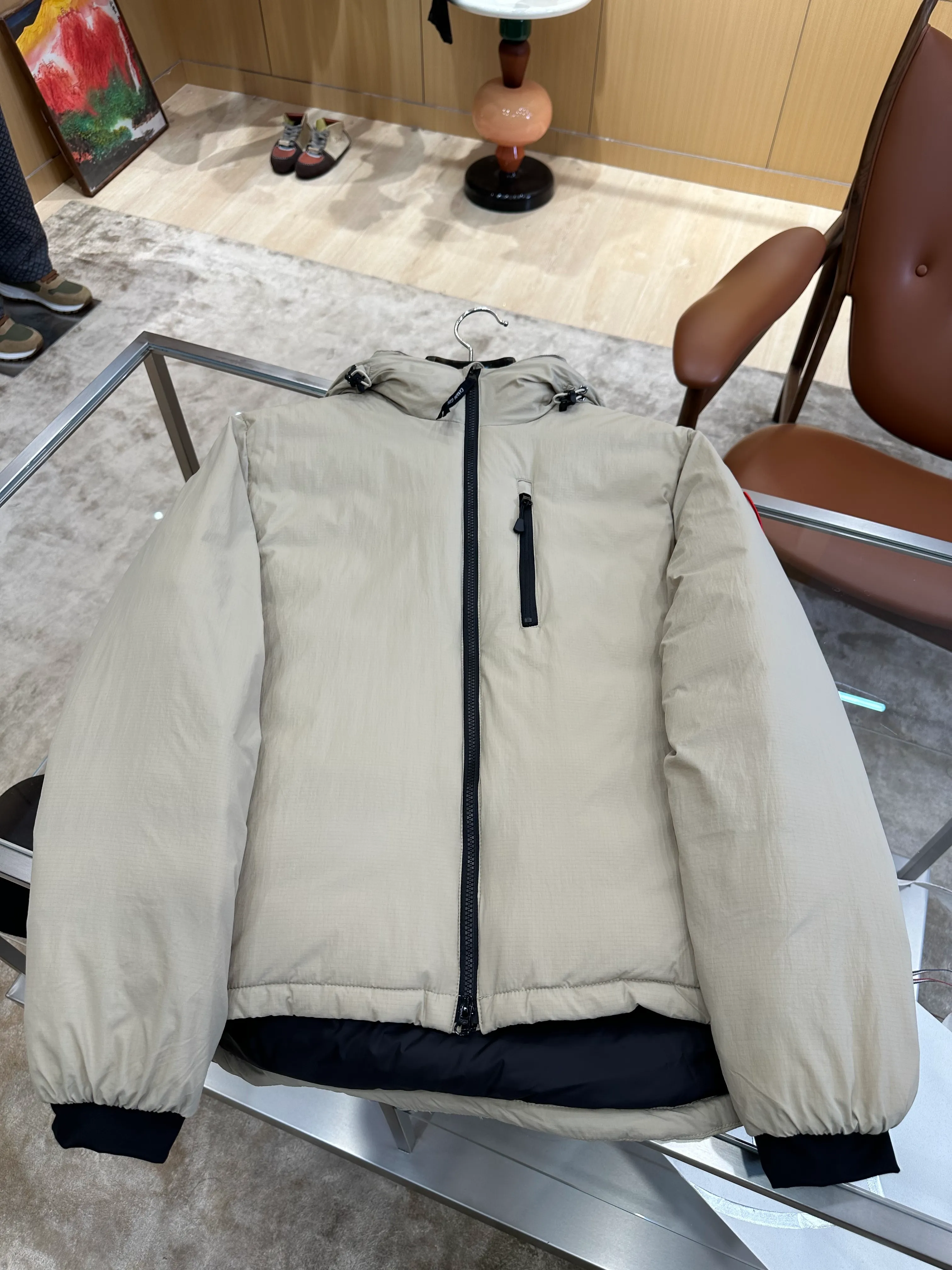 Burberry – Vorderansicht horizontal