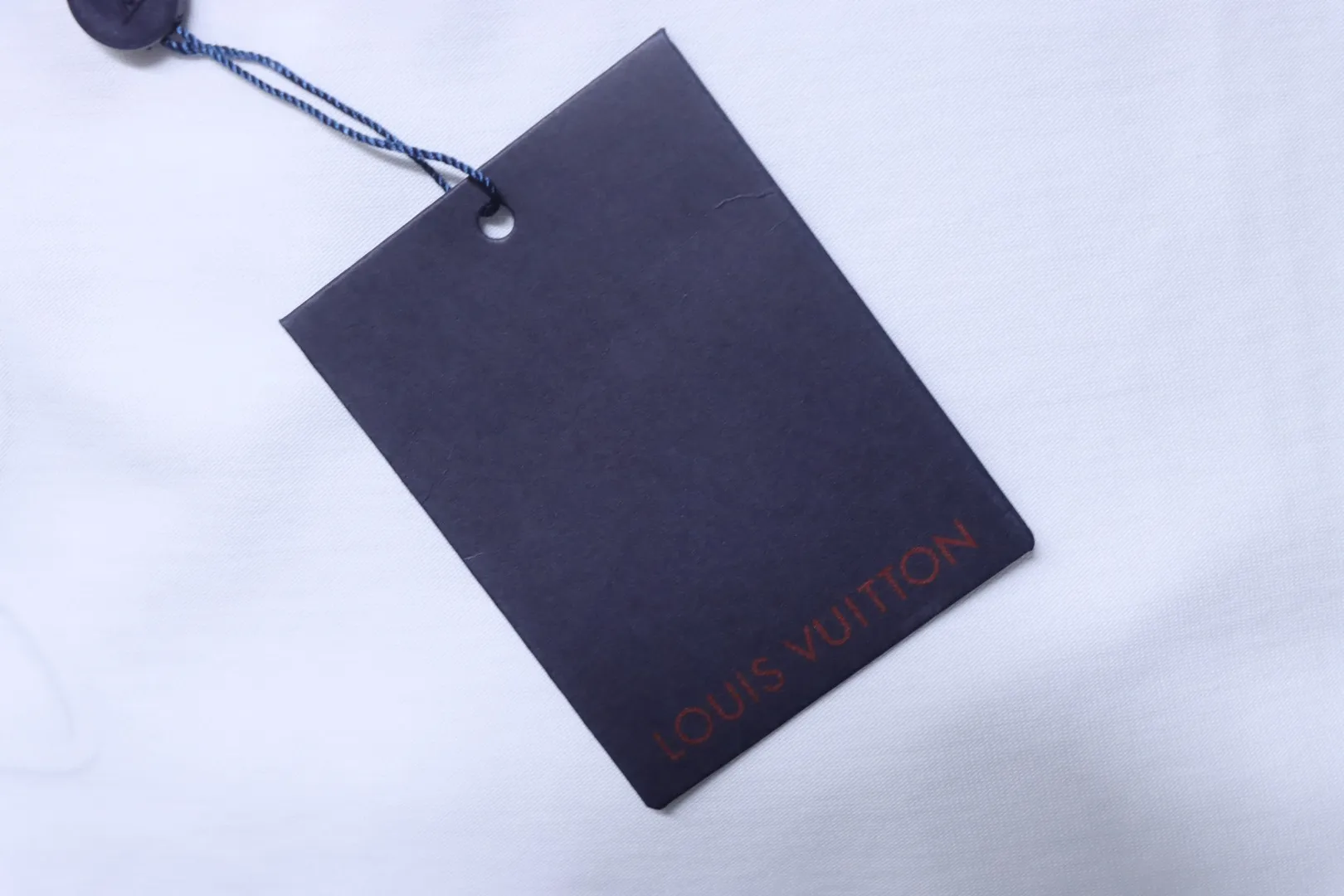 Louis Vuitton Hangtag