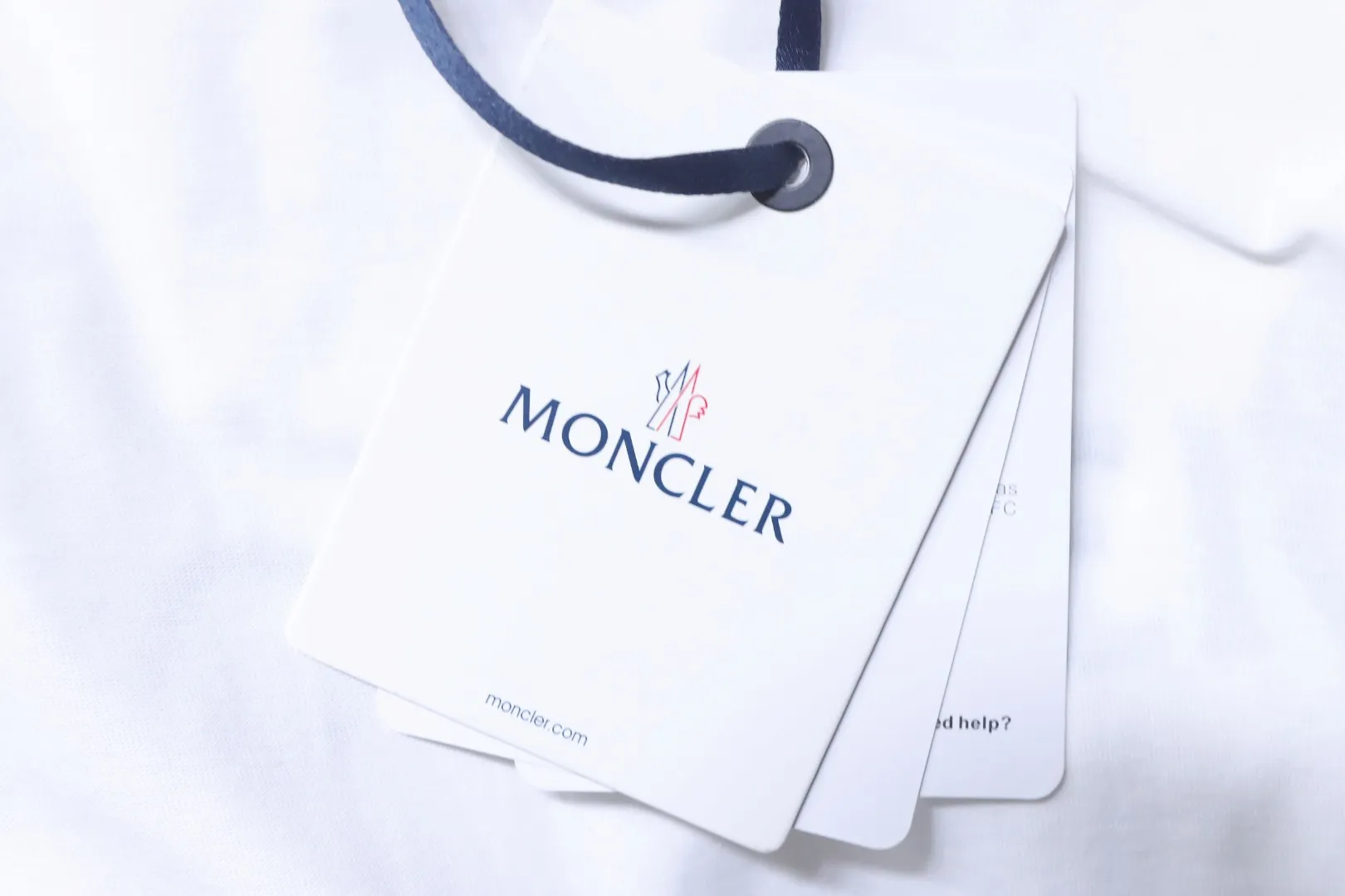 Moncler Hangtag