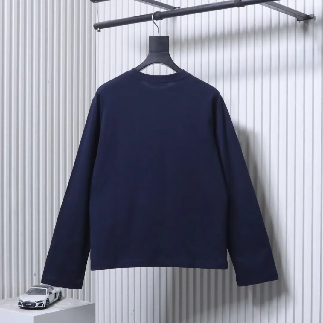 Acne Studios – Rückansicht Marineblau