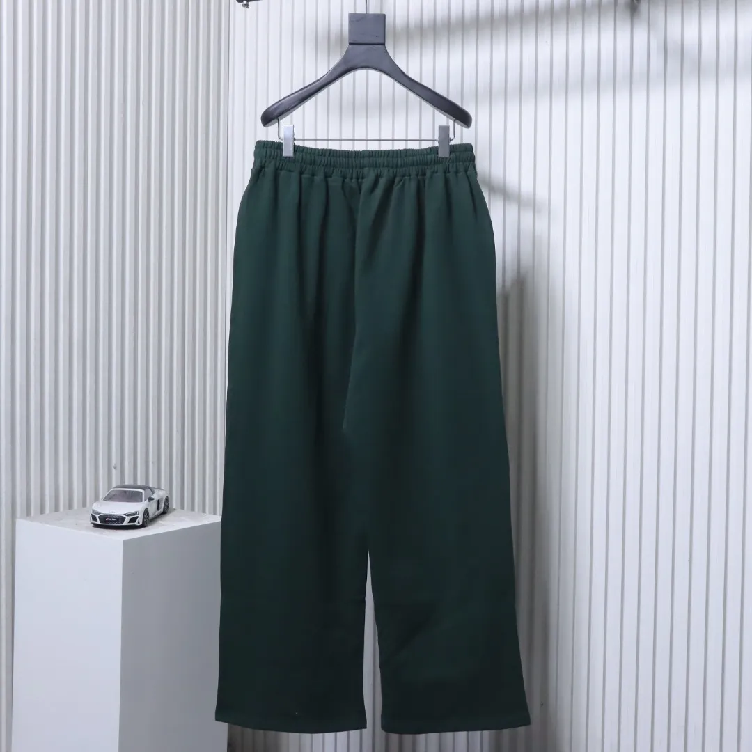 Acne Studios – Rückansicht Grün