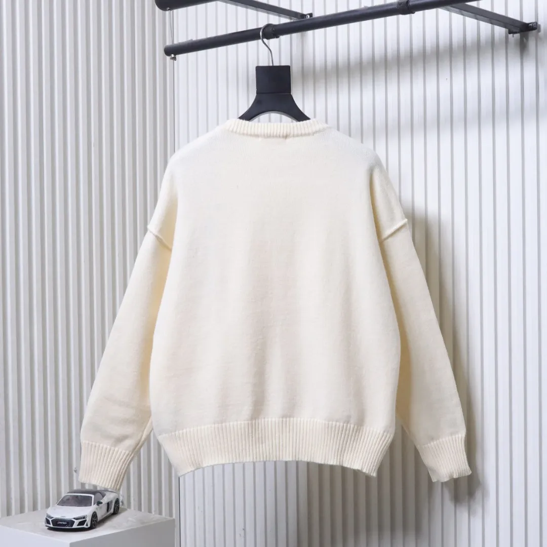 Ami Rückansicht Off-White