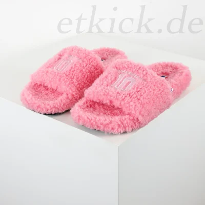 NBA-Fellhausschuhe Rosa