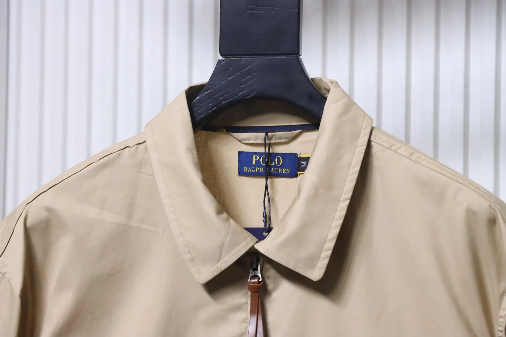 Ralph Lauren-Kragen