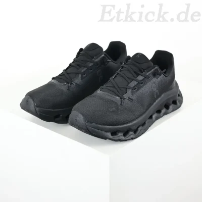On Running Cloudtilt Trainingslaufschuhe Carbon Black