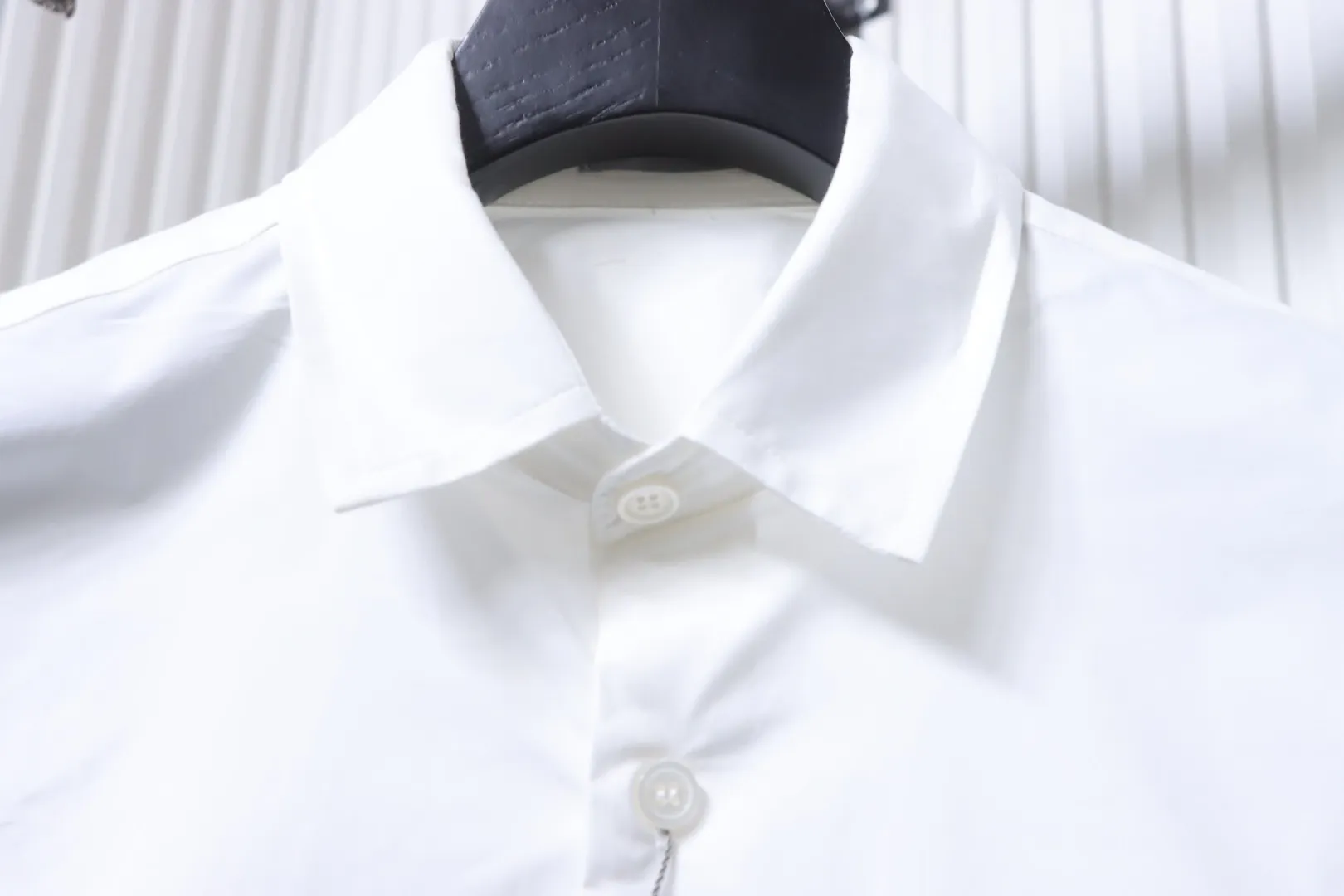 Dior-Kragen